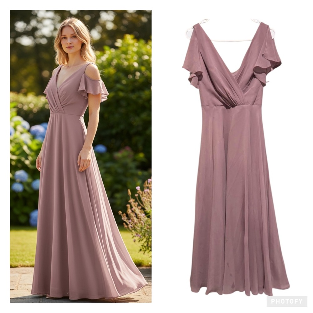 Celebrate size‎ 0 Elegant Mauve Evening Gown